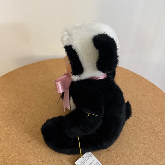 Vintage GEPPEDDO Cuddle Kids porcelain faced "PAGE PANDA" stuffed Doll - Picture 8 of 15
